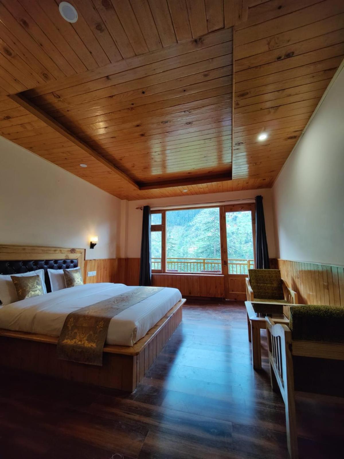 Hotel The Woodpecker 3*