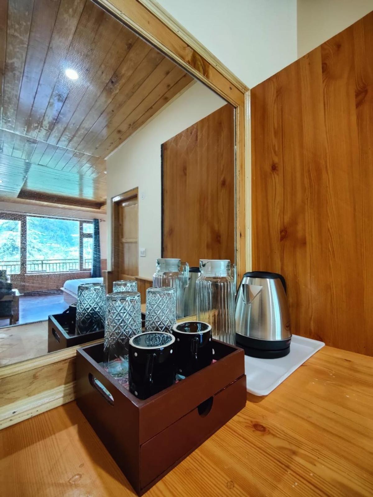 Hotel The Woodpecker 3*