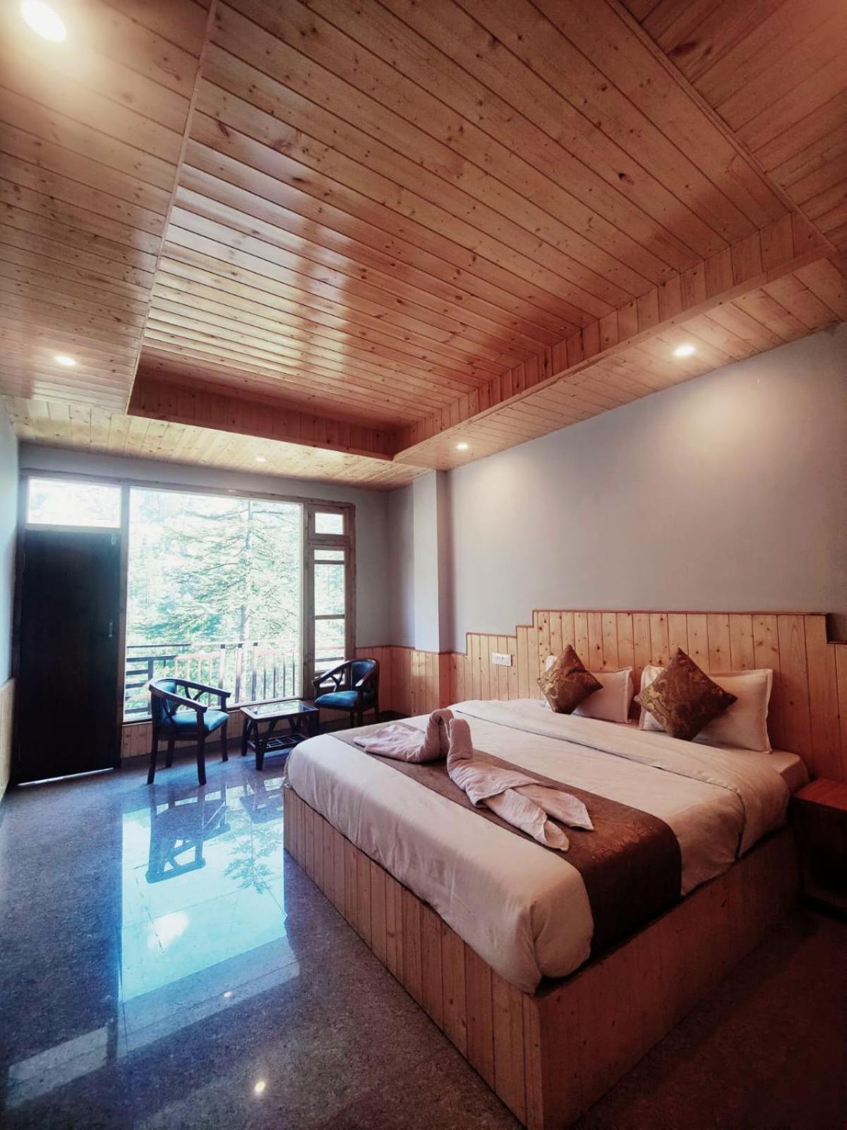 Hotel The Woodpecker 3*
