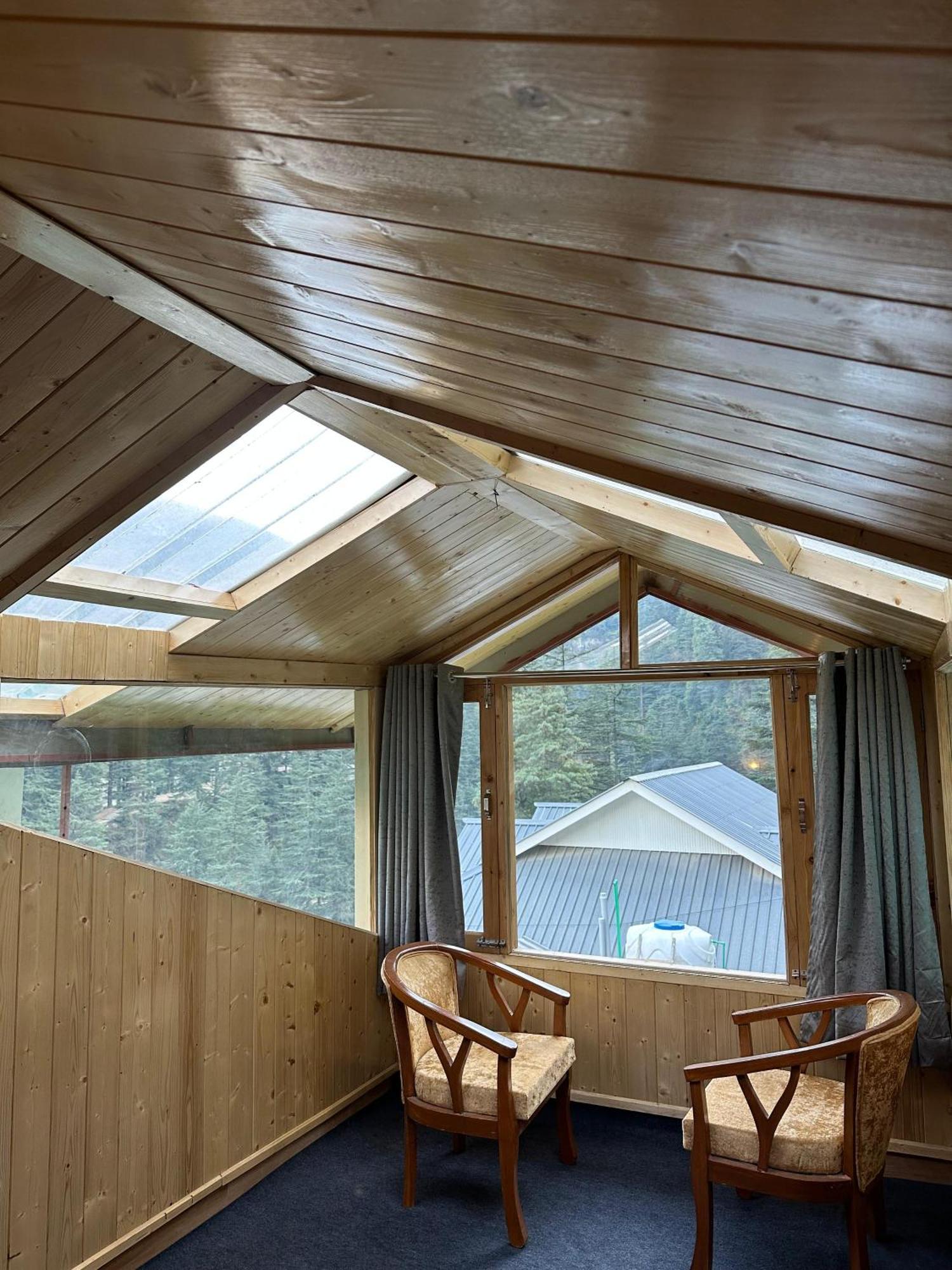 The Woodpecker 3*