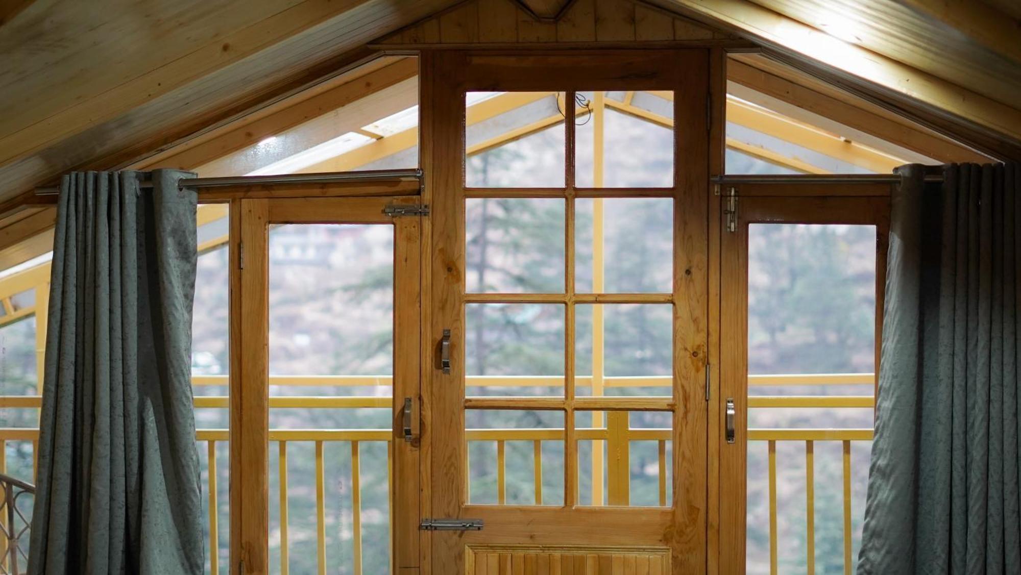 The Woodpecker Hotel