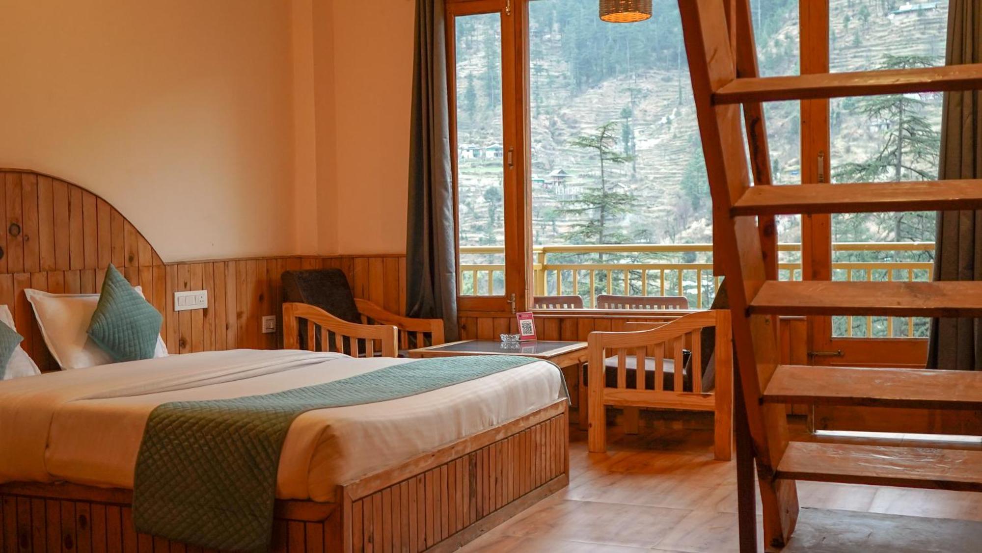Hotel The Woodpecker Jibhi